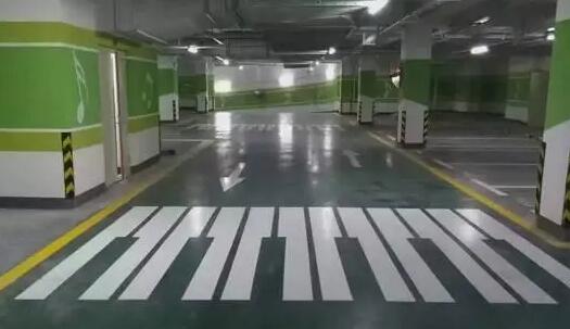 富文镇仓库划线